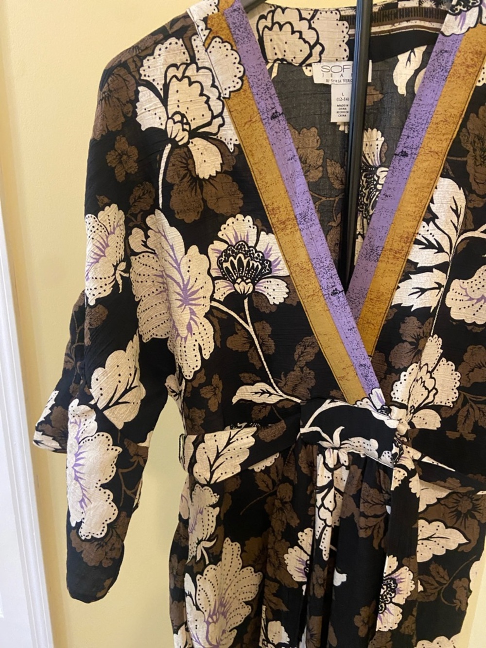 sofia by sofia vergara Black Dress with Cream, Brown & Purple Floral Print - Picture 3 of 4